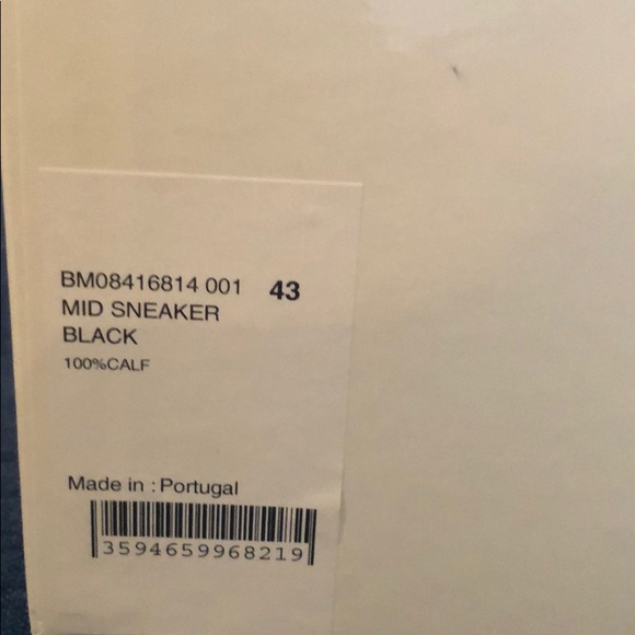 Givenchy Sneakers - Picture 3 of 8